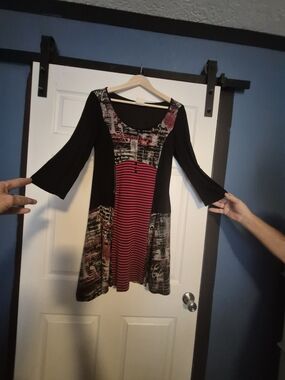 Simon Chang Black and Pink Striped Scoop Neck Tunic